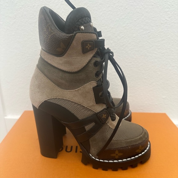 Louis Vuitton Star Trail combat boot in 36 - Picture 2 of 6